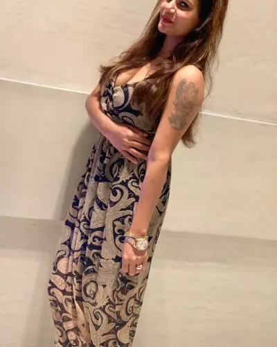 Surat Escort